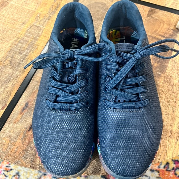 Nobull Oasis Navy women’s trainers, size 7.5 - Picture 4 of 5